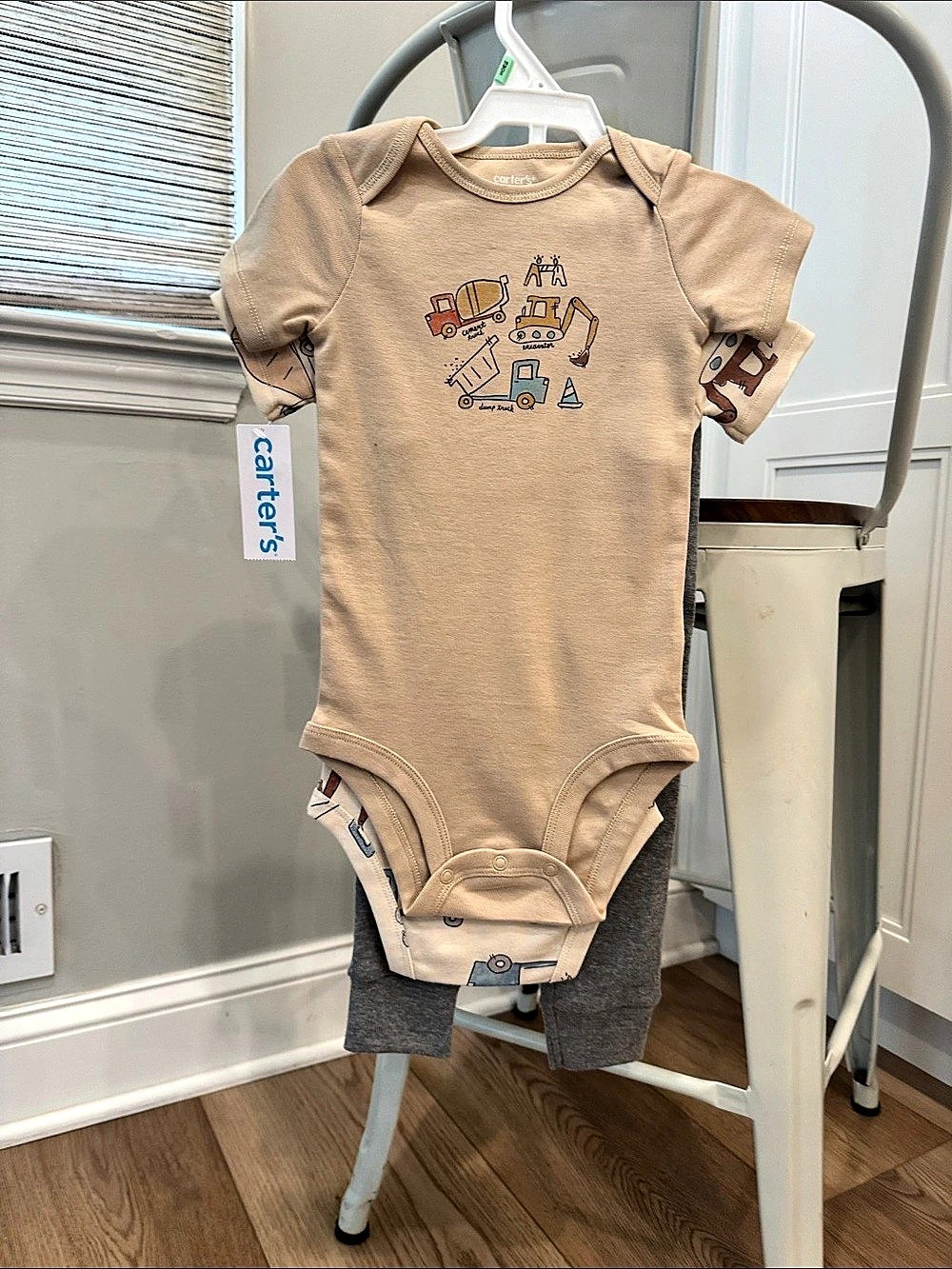 Carter's Infant Boy's Construction Bodysuit and Pant Set Baby 18MGray & Tan